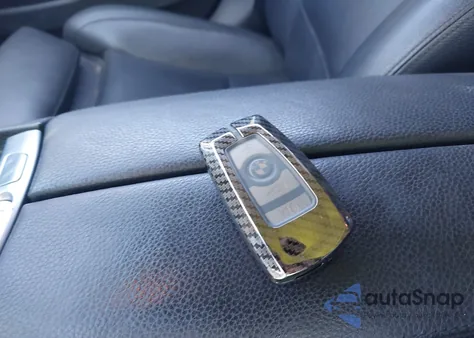 2012 BMW 740I z USA, uszkodzony, nr VIN WBAKA4C58CDS99459